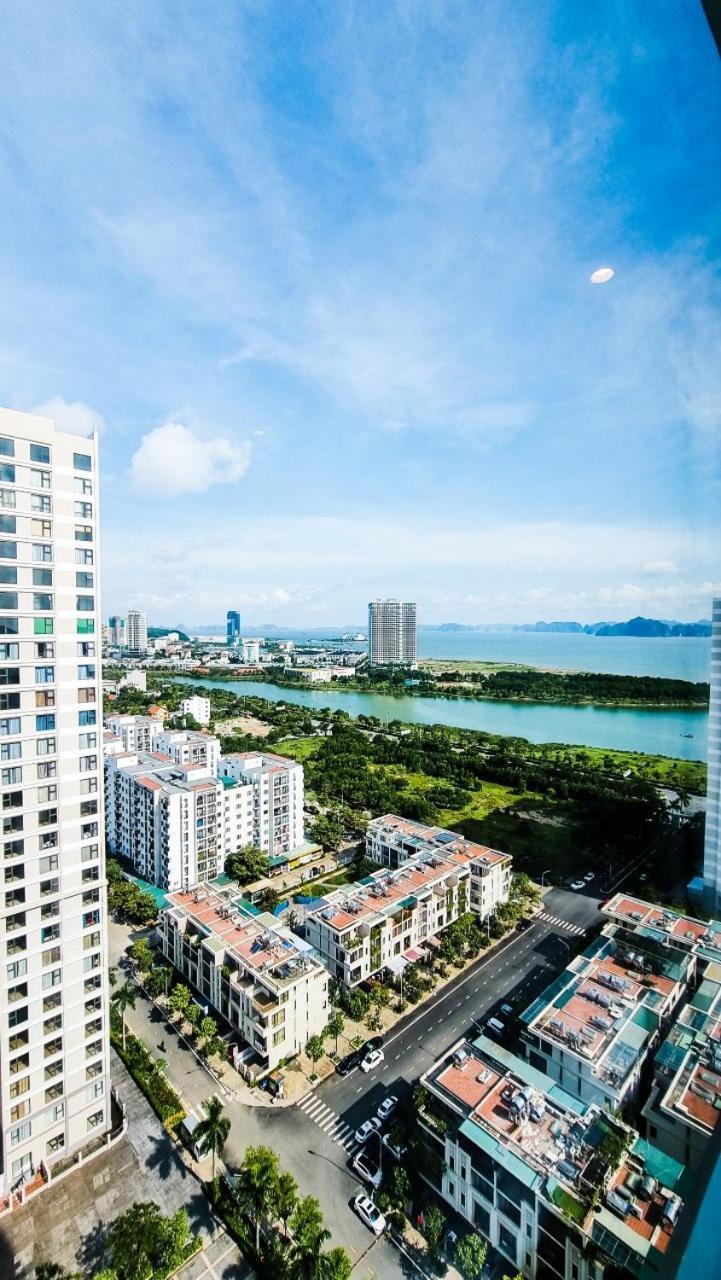 May House Green Bay Garden Ha Long - Near Marina Beach Екстер'єр фото